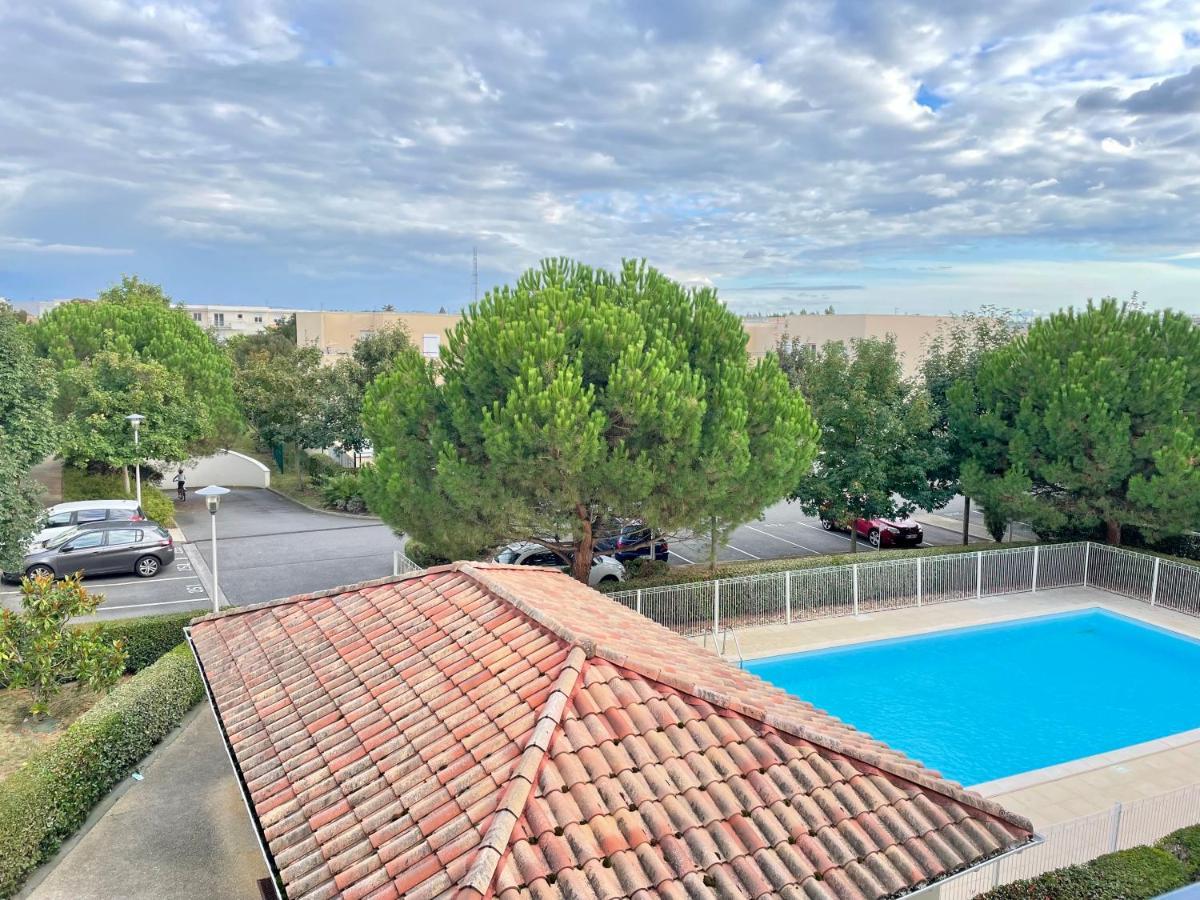 Piscine, Video-Projecteur, Parking Securise פואטייה מראה חיצוני תמונה